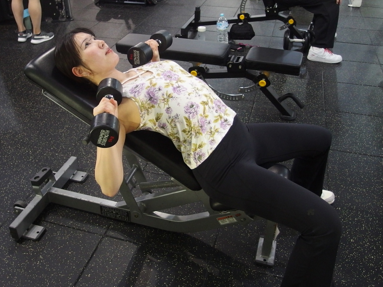 たくちゃんの日常（女性の胸トレ 〜姿勢とボディラインを変える）